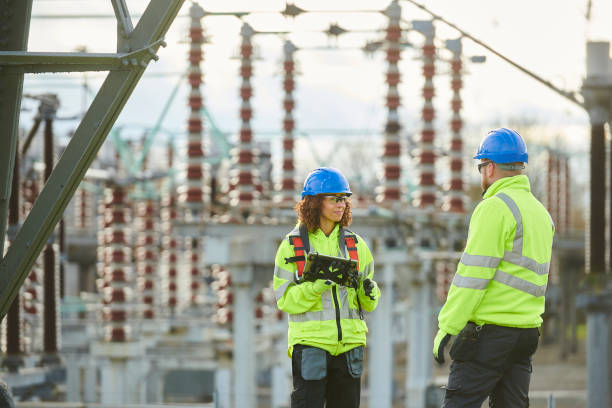 Best Commercial Electrician Services  in Floris, VA